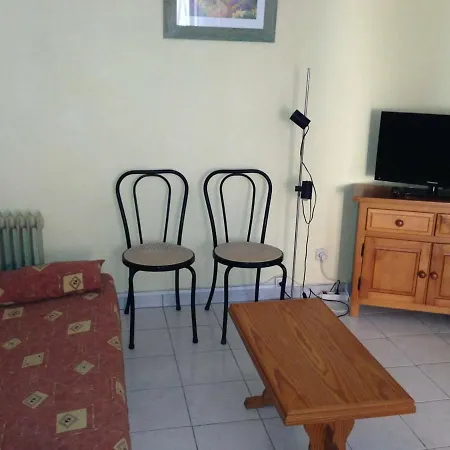 T2 Avec Piscine A 1.5 Km De La - 4 Couchages Au Barcares - Fr-1-81-499 * לה ברקרה