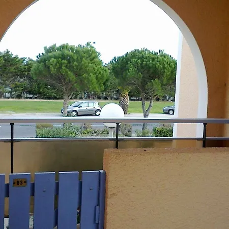 T2 Avec Piscine A 1.5 Km De La - 4 Couchages Au Barcares - Fr-1-81-499 Le Barcarès